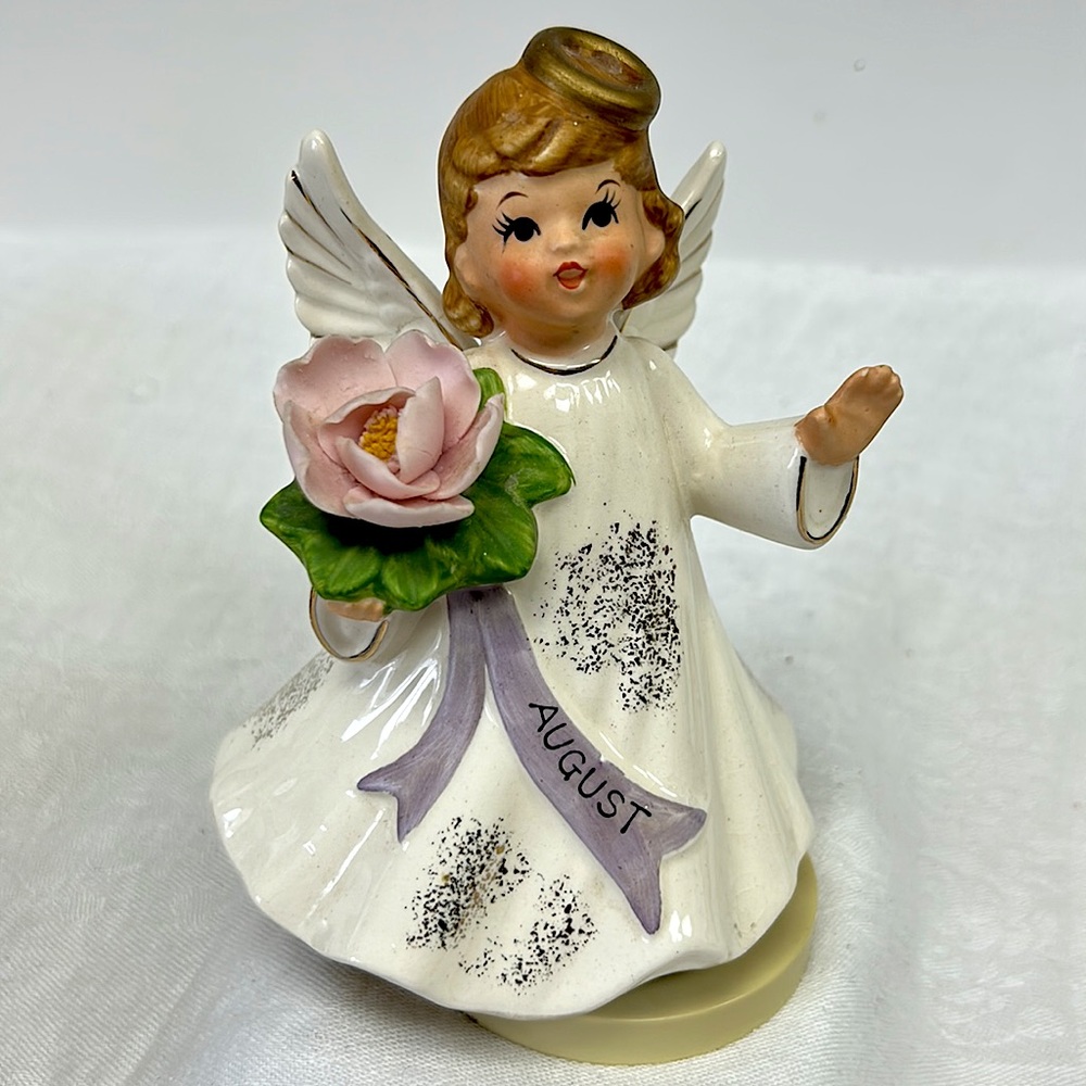 Vintage Sankyo Japan AUGUST  Birthday Angel on wind up music stand playing HBD